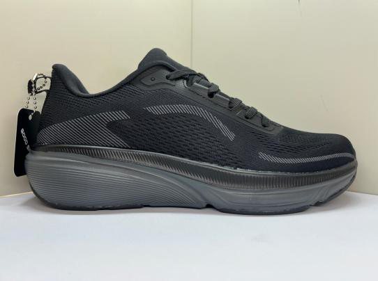 Cushioned everyday runner reference, style family 3389